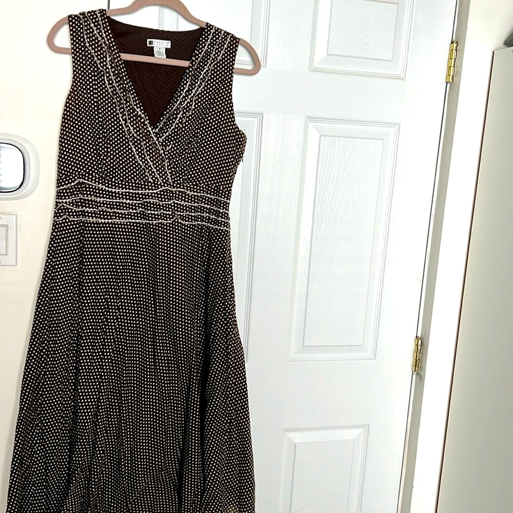 Women’s sleeveless dress
